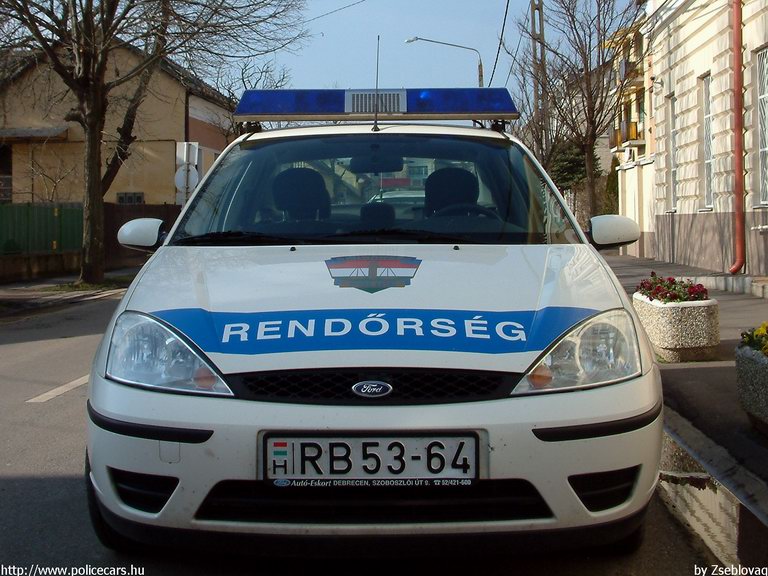 Ford Focus, fotó: Zseblovag
Keywords: rendőrség rendőrautó rendőr magyar Magyarország RB53-64