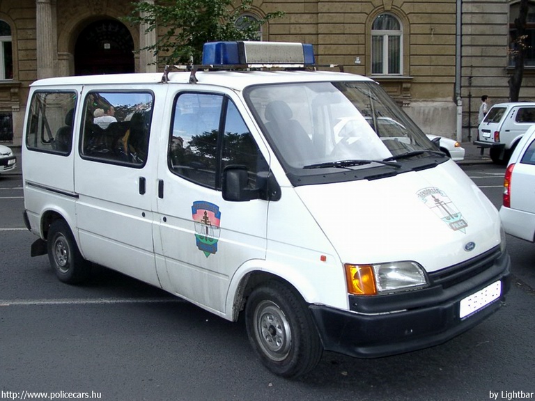 Ford Transit, fotó: Lightbar
Keywords: rendőrség rendőrautó rendőr magyar Magyarország