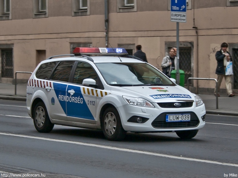 Ford Focus, fotó: Mike
Keywords: rendőr rendőrautó rendőrség magyar Magyarország LUW-039