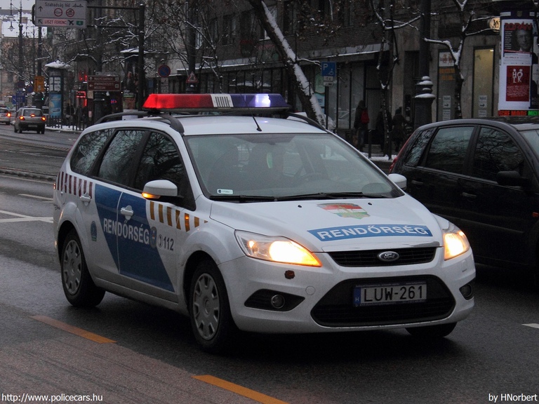 Ford Focus, fotó: HNorbert
Keywords: rendőr rendőrautó rendőrség magyar Magyarország LUW-261