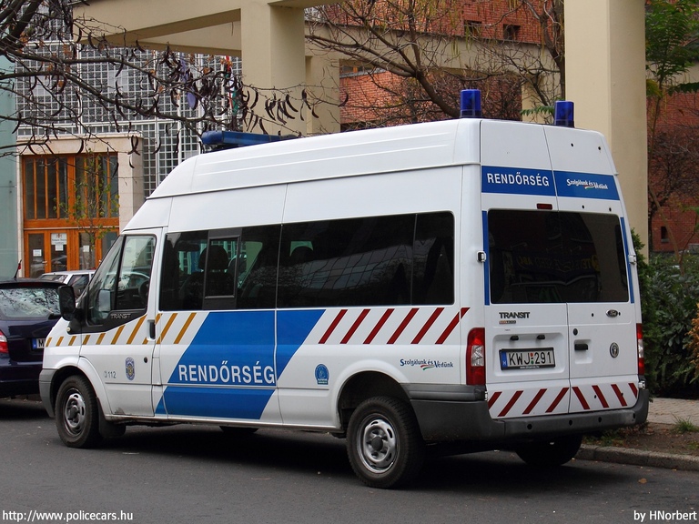 Ford Transit, fotó: HNorbert
Keywords: rendőr rendőrautó rendőrség magyar Magyarország KWJ-291