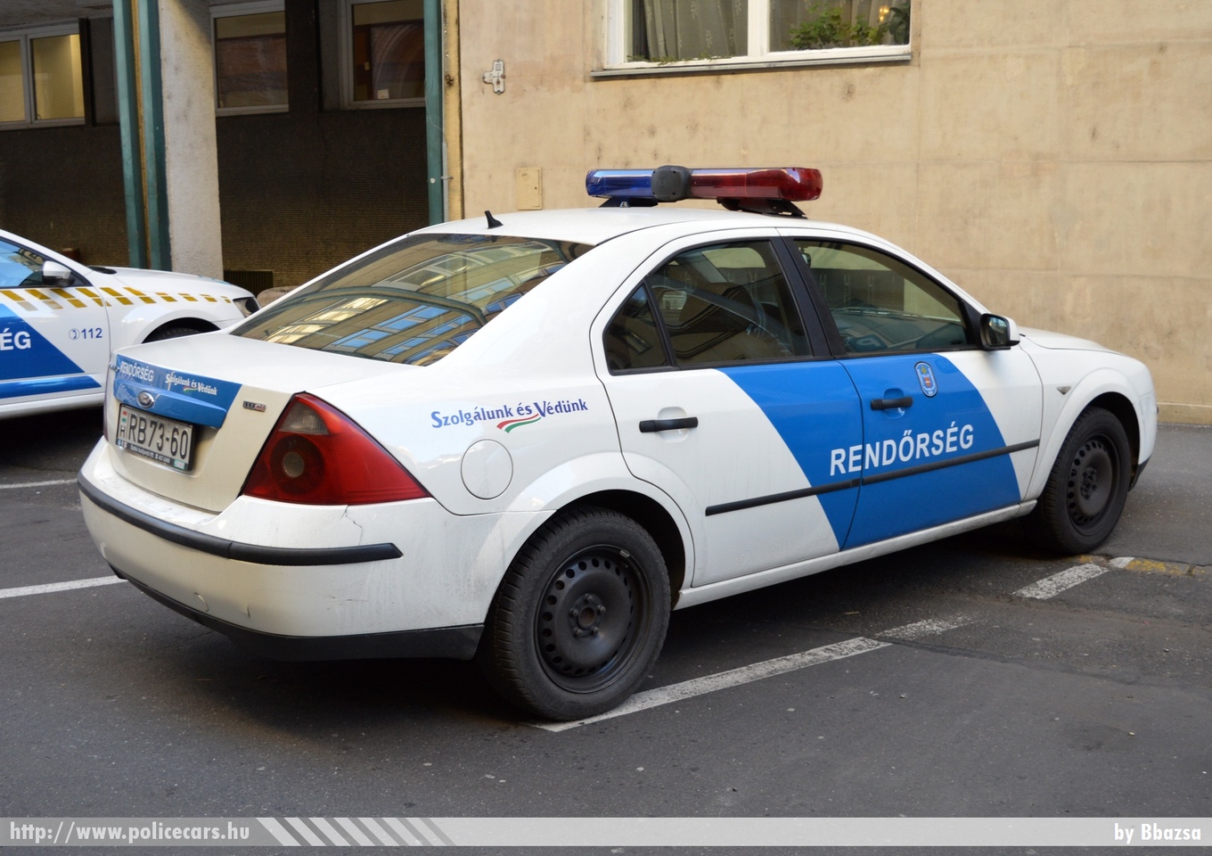 Ford Mondeo, fotó: Bbazsa
Keywords: rendőr rendőrautó rendőrség magyar Magyarország hungarian Hungary police policecar RB73-60
