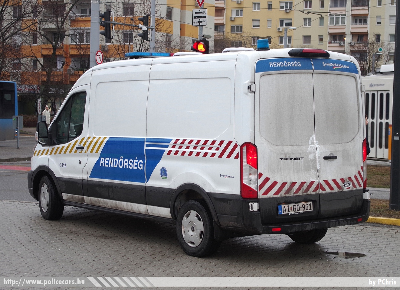 Ford Transit, fotó: PChris
Keywords: rendőr rendőrautó rendőrség magyar Magyarország hungarian Hungary police policecar