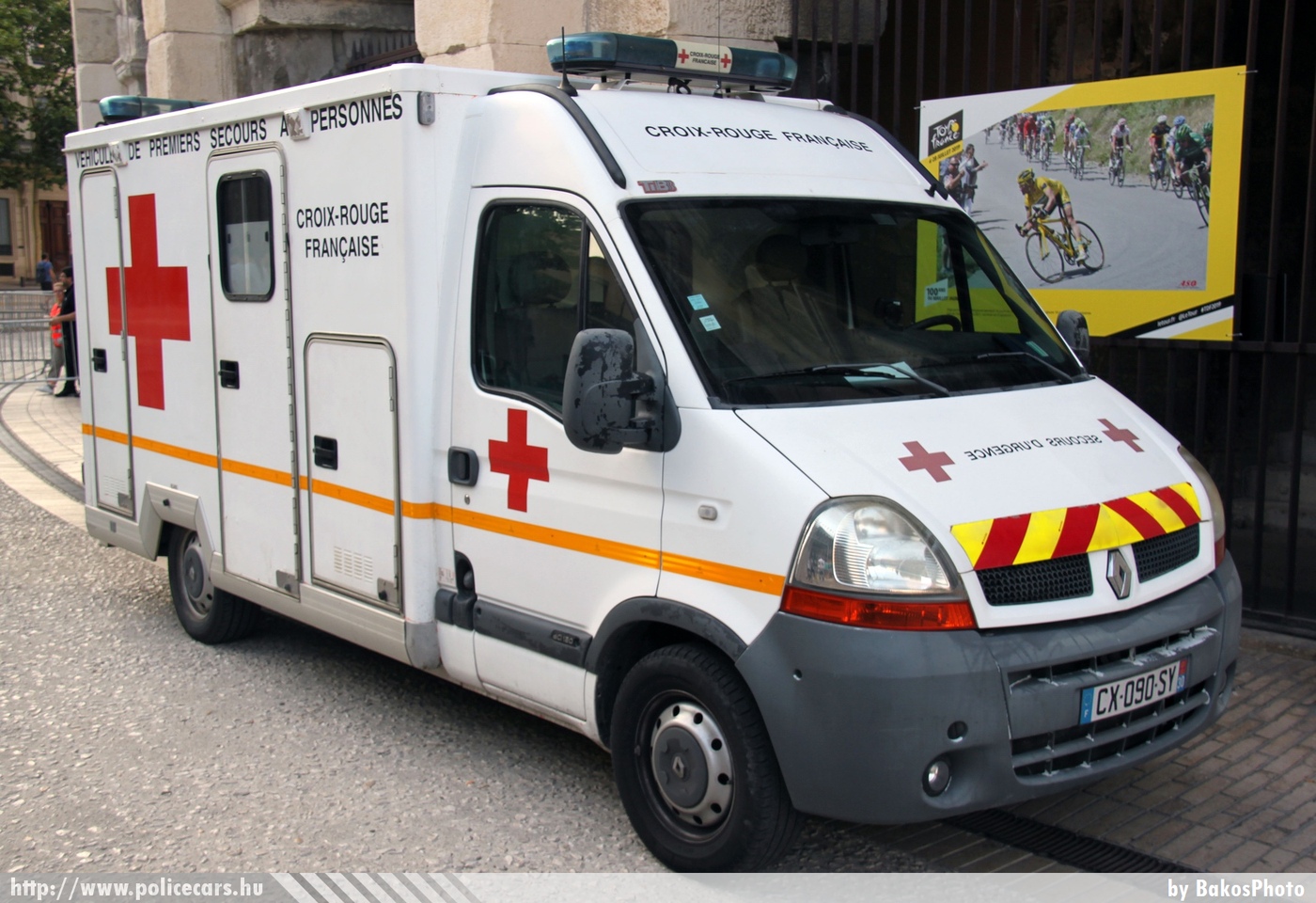 Renault Master, fotó: BakosPhoto
Keywords: mentő mentőautó francia Franciaország french France ambulance