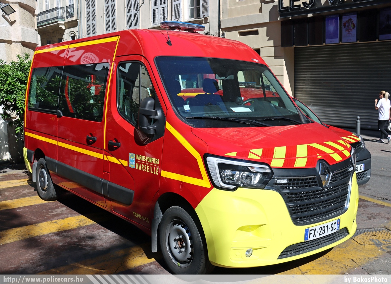 Renault Master, Marins Pompiers de Marseille, fotó: BakosPhoto
Keywords: francia tûzoltó tûzoltóautó tûzoltóság Franciaország french fire firetruck