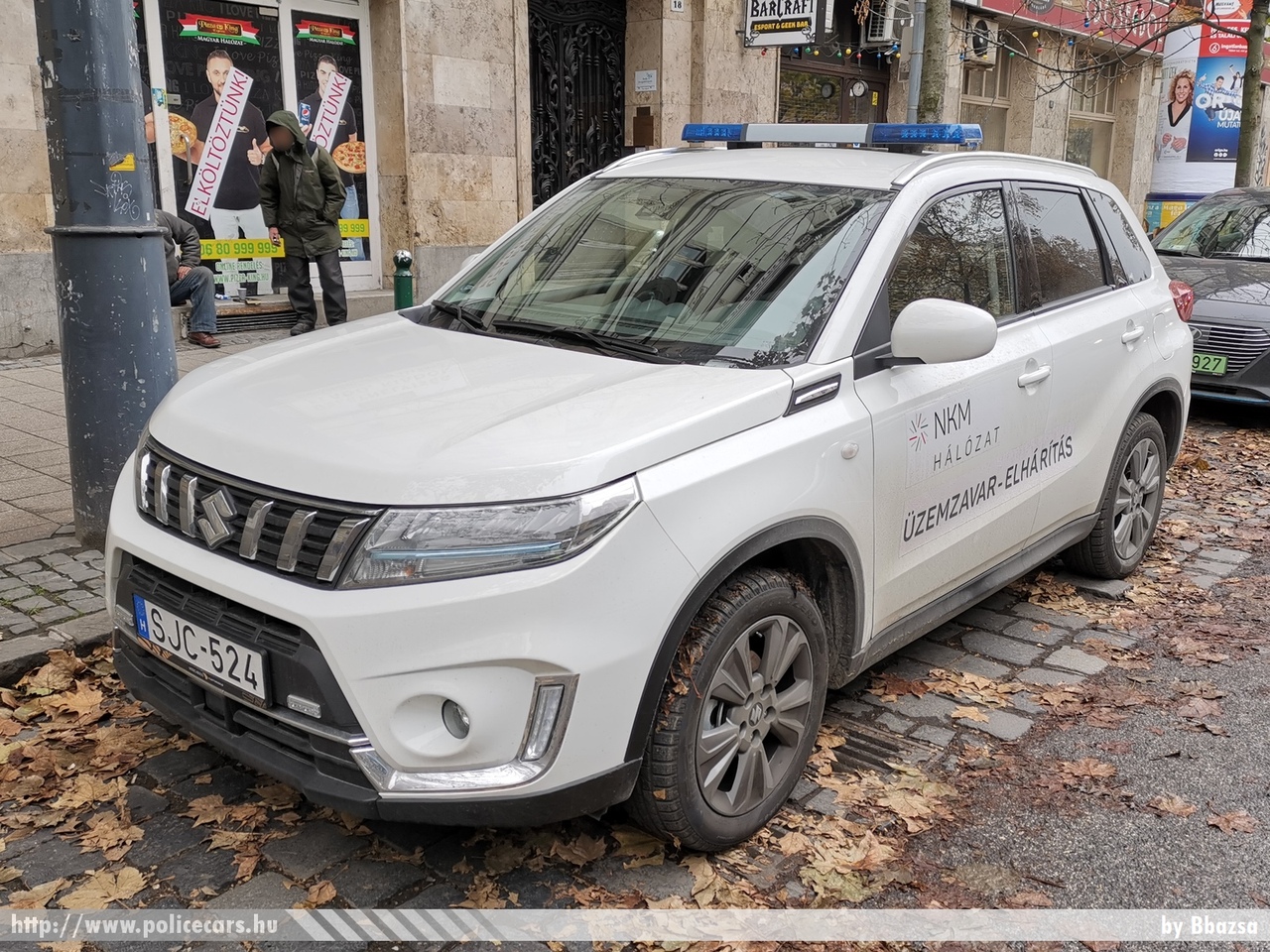 Suzuki Vitara, Nemzeti Közmûvek Hálózat (NKM), fotó: Bbazsa
Keywords: gáz gázmûvek magyar Magyarország SJC-524