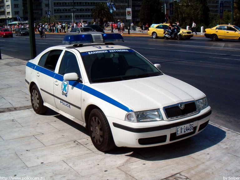 Skoda Octavia, fotó: sniper
Keywords: rendőr rendőrautó rendőrség Görögország görög