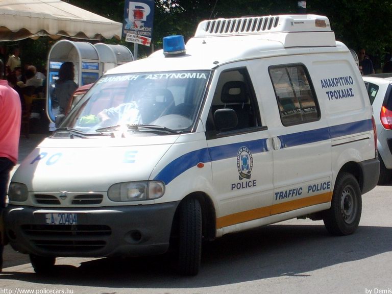 Nissan Vanette Cargo, fotó: Demis
Keywords: rendőr rendőrautó rendőrség Görögország görög