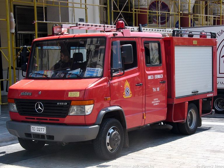 Mercedes-Benz 815D, fotó: Plavecz János
Keywords: tûzoltó tûzoltóautó tûzoltóság Görögország görög