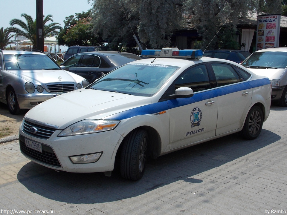 Ford Mondeo, fotó: Rambo
Keywords: görög Görögország rendőr rendőrautó rendőrség Greece greek police policecar