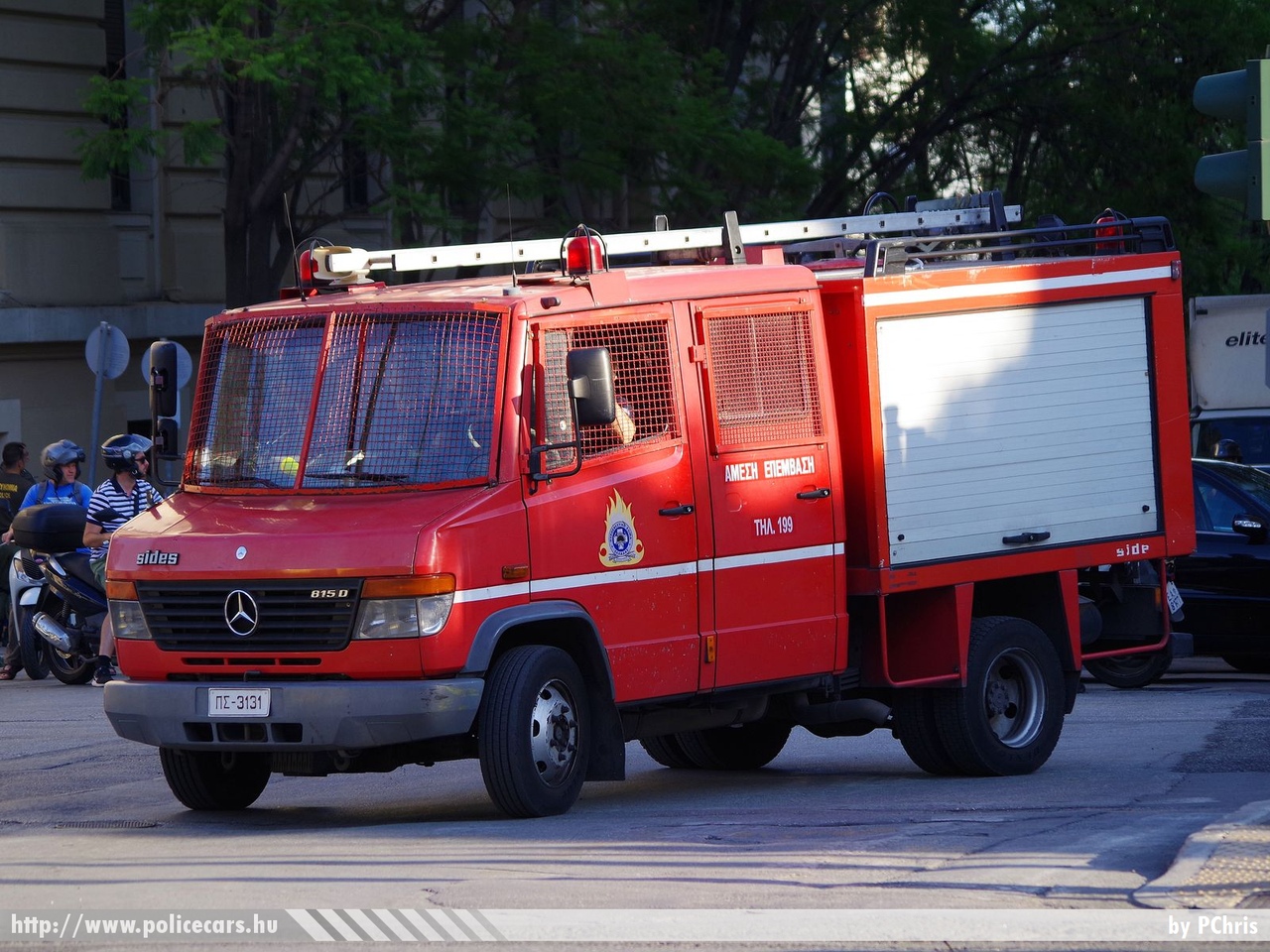 Mercedes-Benz Vario 815D Sides, Athén, fotó: PChris
Keywords: görög Görögország tûzoltó tûzoltóautó tûzoltóság Greece greek fire firetruck