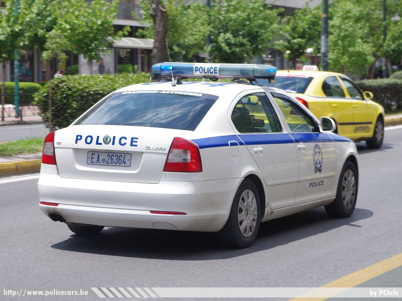 Skoda Octavia II facelift, fotó: PChris
Keywords: görög Görögország rendőr rendőrautó rendőrség Greece greek police policecar