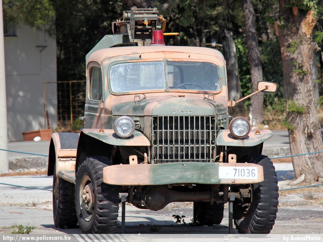 Dodge Power Wagon, fotó: BakosPhoto
Keywords: görög Görögország tûzoltó tûzoltóautó tûzoltóság Greece greek fire firetruck military katonai