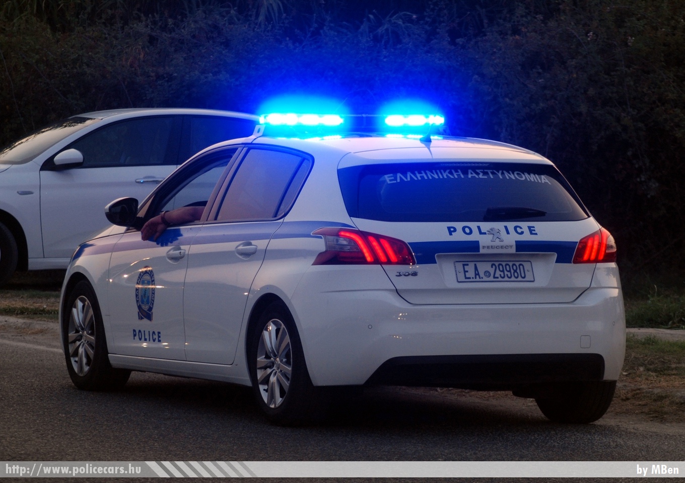 Peugeot 308, fotó: MBen
Keywords: görög Görögország rendőr rendőrautó rendőrség Greece greek police policecar