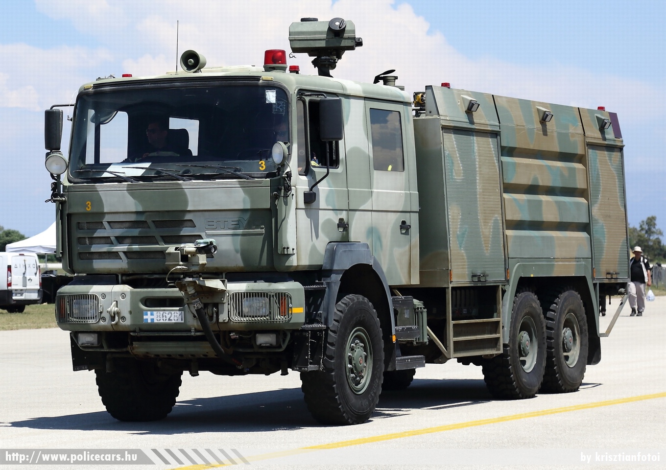 Steyr, görög légierõ, fotó: krisztianfotoi
Keywords: görög Görögország tûzoltó tûzoltóautó tûzoltóság Greece greek fire firetruck military katonai