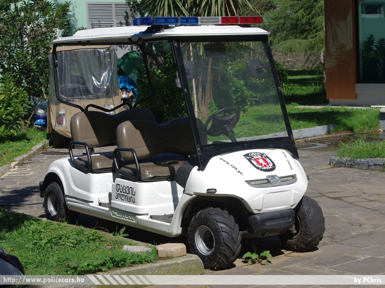 Pilotcar PC4, fotó: PChris
Keywords: grúz Grúzia rendőr rendőrautó rendőrség Georgia georgian police policecar