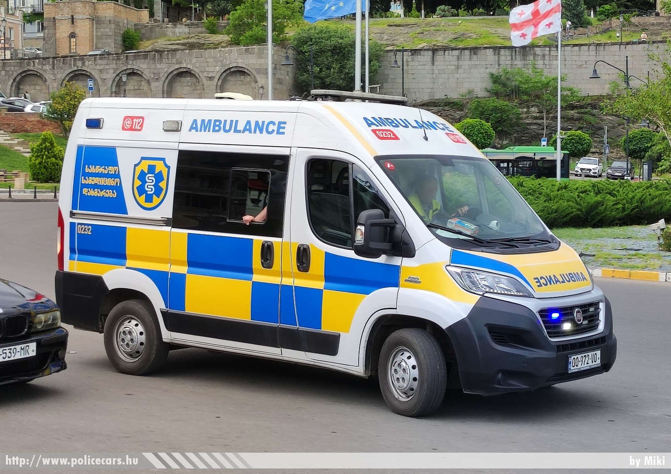 Fiat Ducato, fotó: Miki
Keywords: grúz Grúzia Georgia georgian mentő mentőautó ambulance