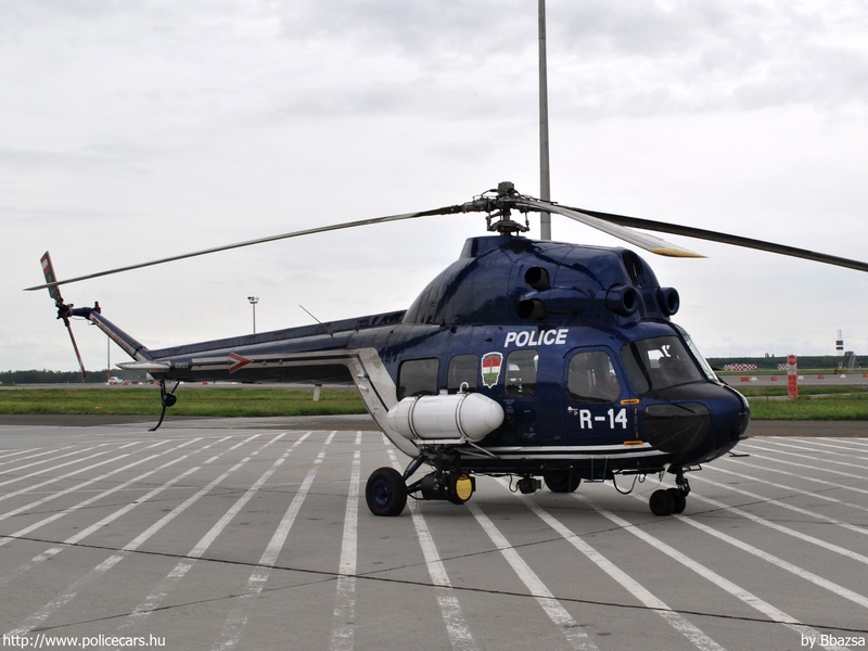 Mil Mi-2, fotó: Bbazsa
Keywords: helikopter rendőr rendőrség magyar Magyarország R-14