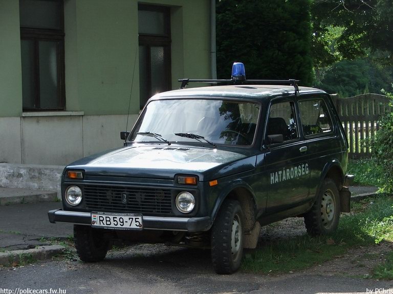 Lada Niva VAZ 2121, fotó: PChris
Keywords: határőrség hőr határőr magyar Magyarország border guard hungarian Hungary RB59-75