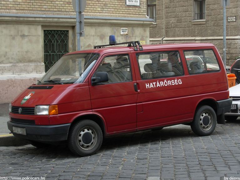 Volkswagen Transporter T4, fotó: dénes
Keywords: határőrség hőr határőr magyar Magyarország border guard hungarian Hungary