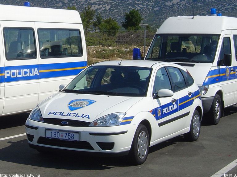 Ford Focus, fotó: Márton Balázs
Keywords: Horvátország rendőrség rendőrautó horvát rendőr policecar police Croatia croatian