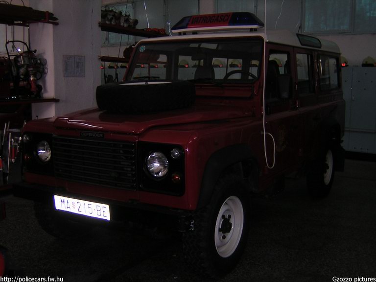 Land Rover Defender, fotó: Gzozzo pictures
Keywords: Horvátország tûzoltóság tûzoltóautó horvát Croatia croatian firefighter firetruck fire