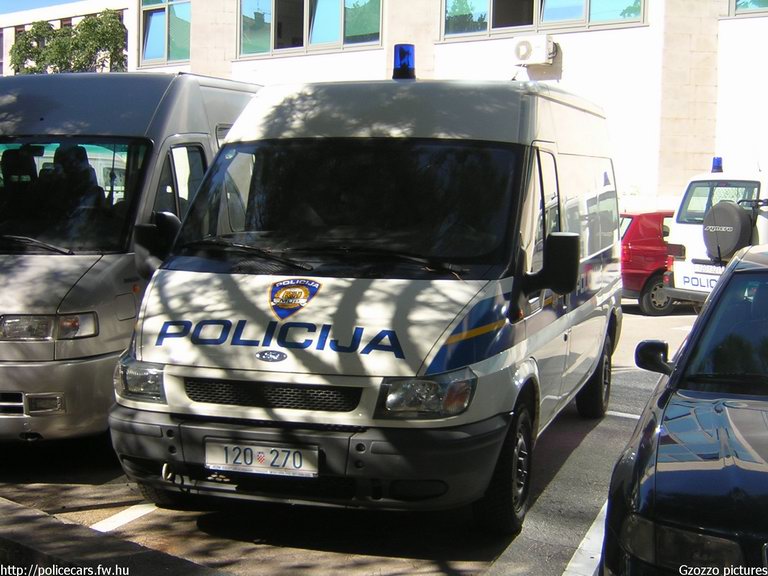 Ford Transit, fotó: Gzozzo pictures
Keywords: Horvátország rendőrség rendőrautó horvát rendőr policecar police Croatia croatian