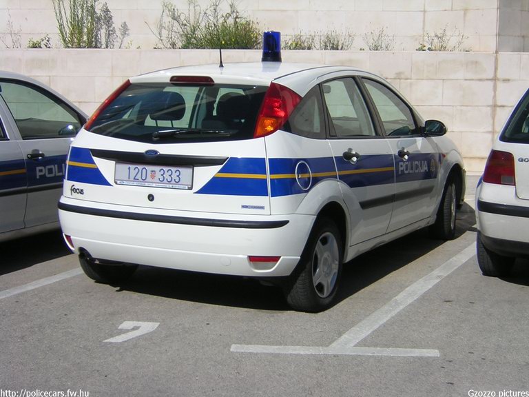 Ford Focus, fotó: Gzozzo pictures
Keywords: Horvátország rendőrség rendőrautó horvát rendőr policecar police Croatia croatian