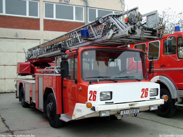 fotó: Szemlits Gyula
Keywords: Horvátország tûzoltóság tûzoltóautó horvát Croatia croatian firefighter firetruck fire