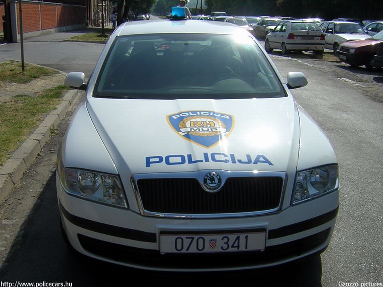 Skoda Octavia II, fotó: Gzozzo pictures
Keywords: Horvátország rendőrség rendőrautó horvát rendőr policecar police Croatia croatian