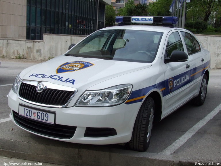 Skoda Octavia II Facelift, fotó: Gzozzo pictures
Keywords: rendőr rendőrautó rendőrség horvát Horvátország policecar police Croatia croatian