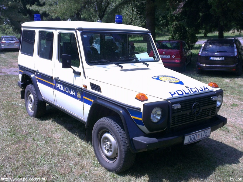 Mercedes G, fotó: Lóri
Keywords: rendőr rendőrautó rendőrség horvát Horvátország policecar police Croatia croatian