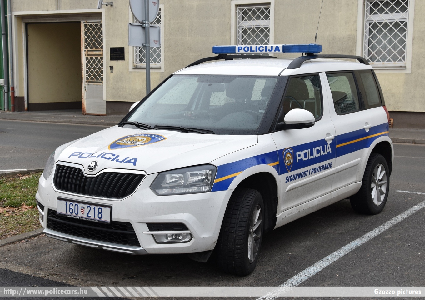 Skoda Yeti, fotó: Gzozzo pictures
Keywords: croatian rendőr rendőrautó rendőrség horvát Horvátország policecar police Croatia