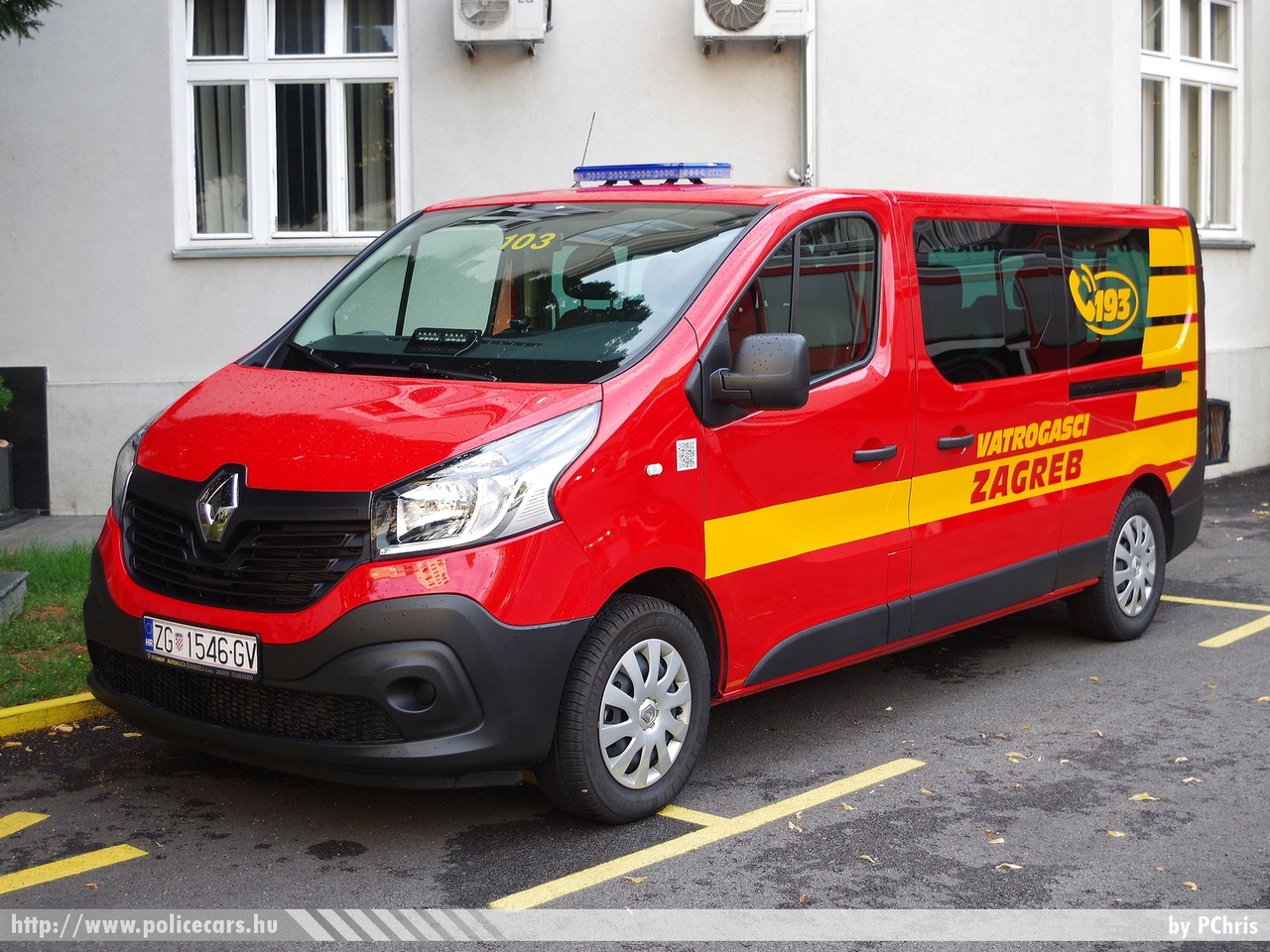 Renault Trafic, Zágráb, fotó: PChris
Keywords: Horvátország tûzoltóság tûzoltóautó horvát Croatia croatian firefighter firetruck fire