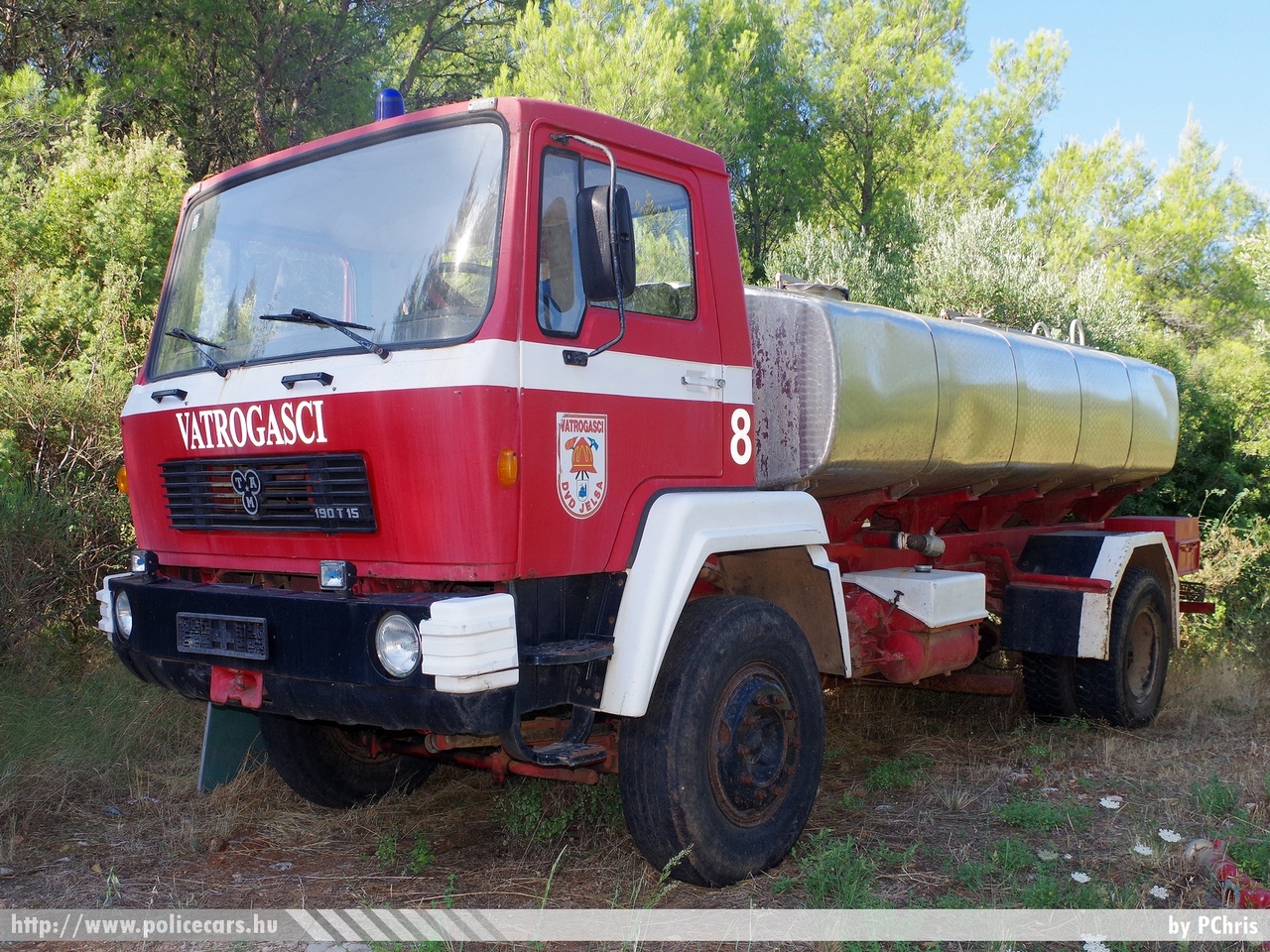 TAM 190T15, Jelsa, fotó: PChris
Keywords: Horvátország tûzoltóság tûzoltóautó horvát Croatia croatian firefighter firetruck fire