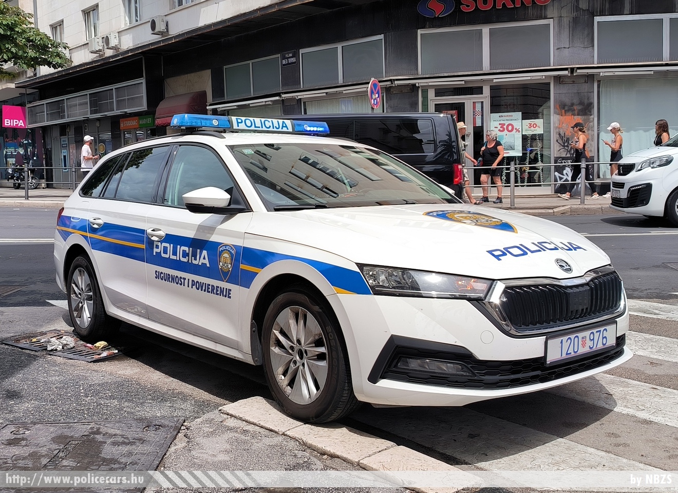 Skoda Octavia IV, Hrvatska policija, fotó: NBZS
Keywords: croatian rendőr rendőrautó rendőrség horvát Horvátország policecar police Croatia
