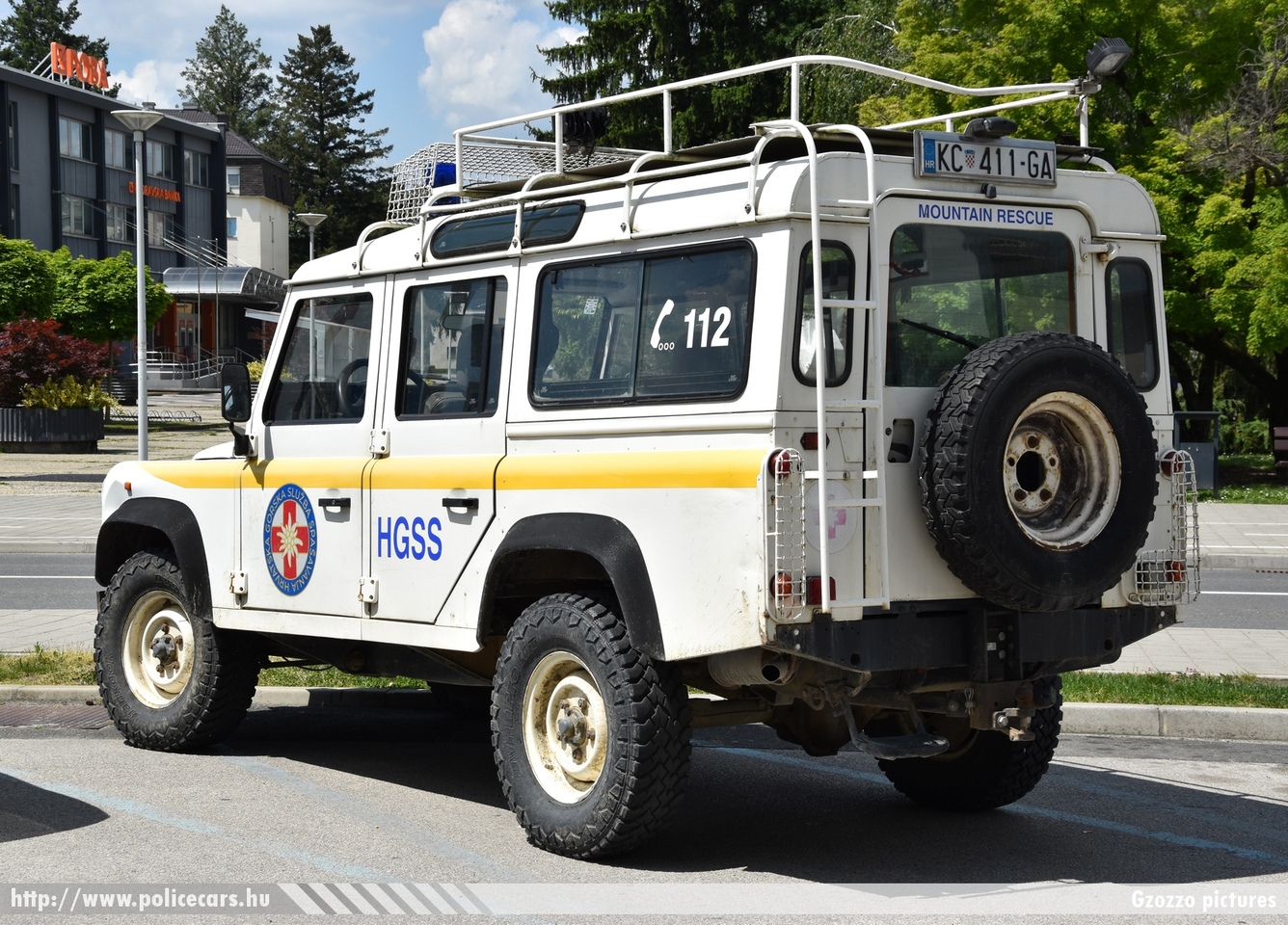 Land Rover Defender, Hrvatska Gorska Sluzba Spasavanja, fotó: Gzozzo pictures
Keywords: horvát Horvátország hegyi mentők ambulance Croatia croatian