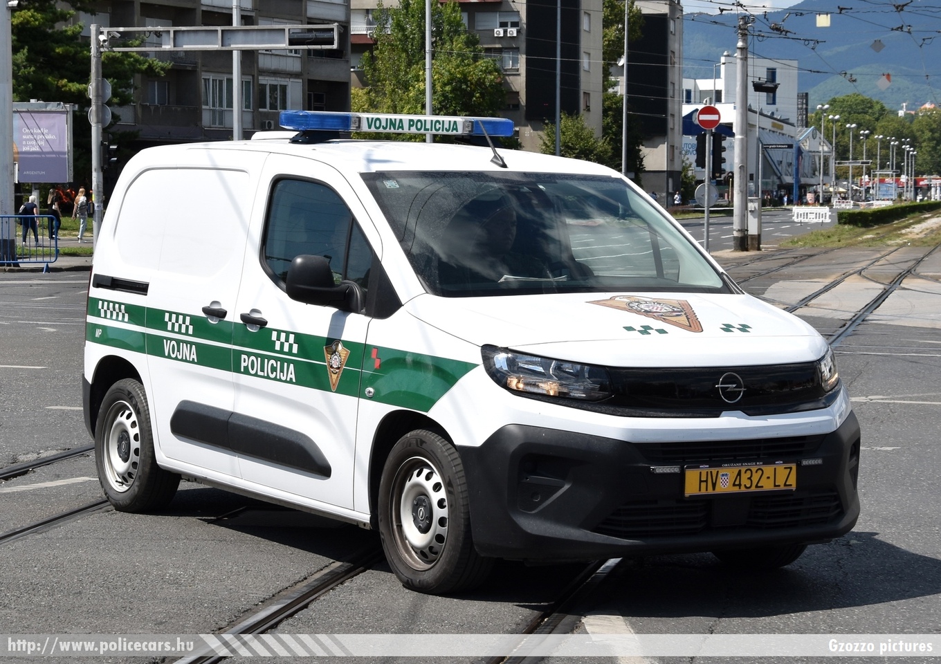 Opel Combo, Vojna policija, fotó: Gzozzo pictures
Keywords: Horvátország katonai rendészet horvát Croatia croatian military police