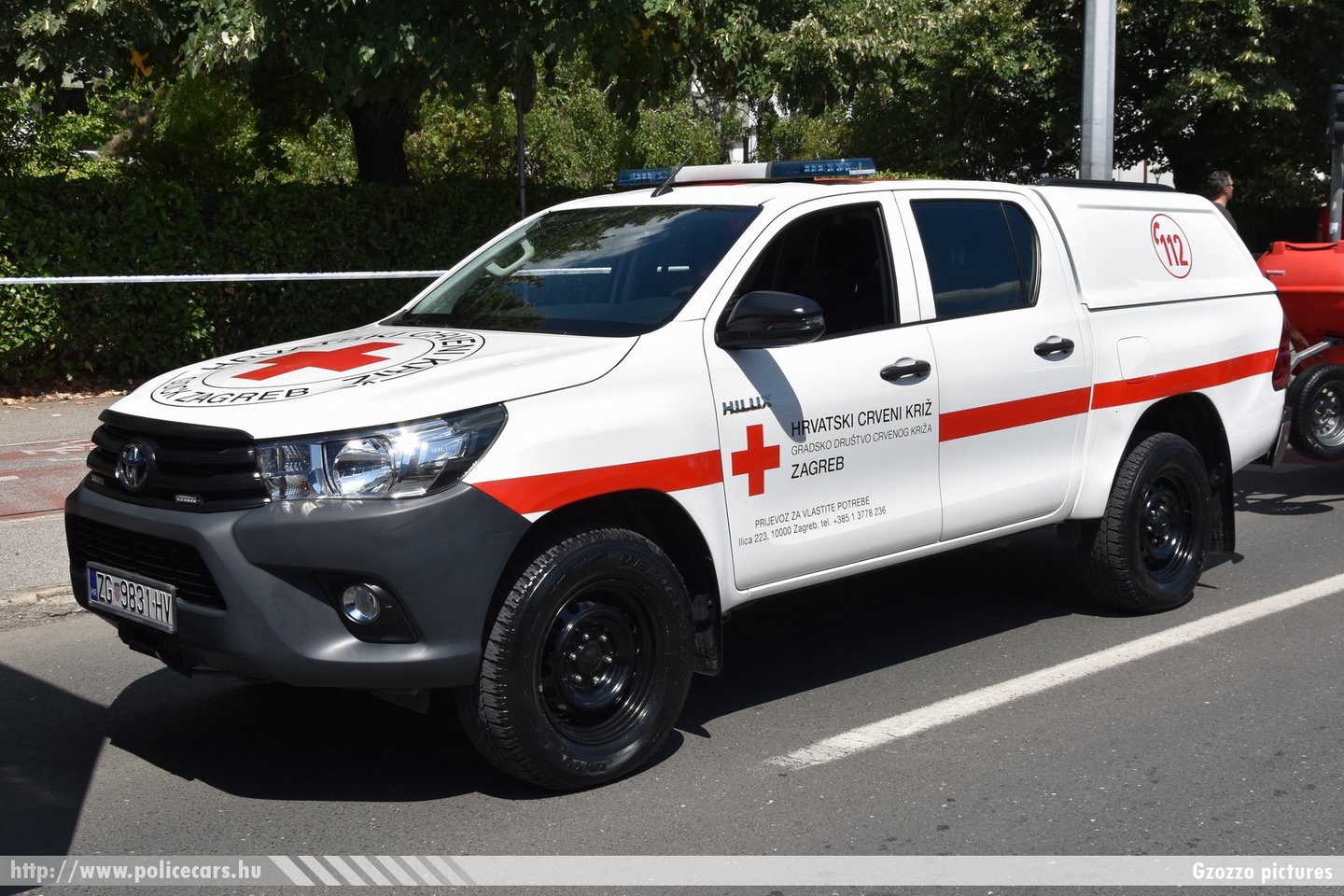 Toyota Hilux, Hrvatski Crveni križ, Zagreb, fotó: Gzozzo pictures
Keywords: horvát Horvátország mentő mentőautó Croatia croatian ambulance