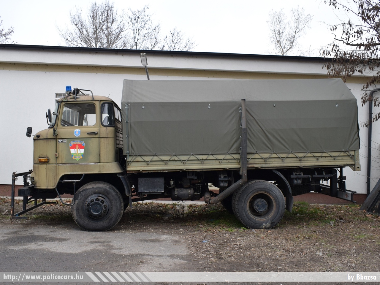 IFA L60 1218 4x4 PB, fotó: Bbazsa
Keywords: RB45-43 rendőrség rendőr rendőrautó magyar Magyarország hungarian Hungary police policecar