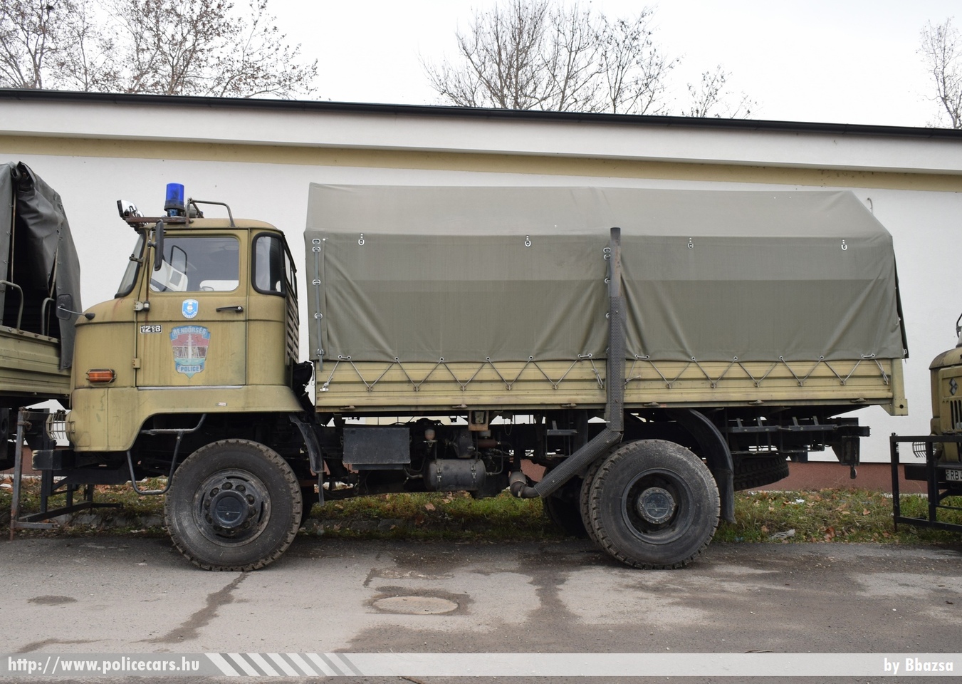 IFA L60 1218 4x4 PB, fotó: Bbazsa
Keywords: RB45-46 rendőrség rendőr rendőrautó magyar Magyarország hungarian Hungary police policecar