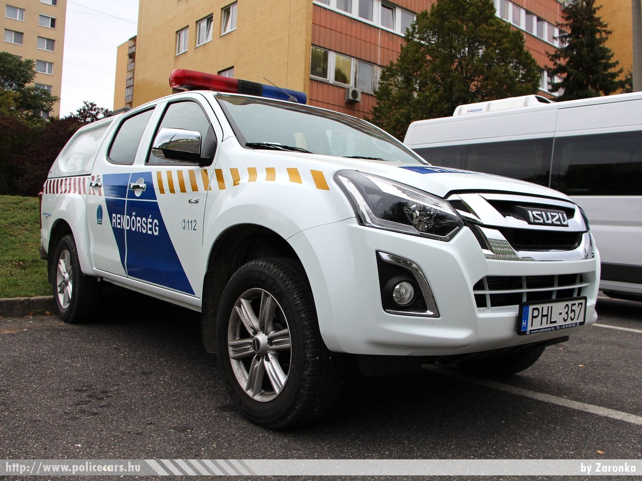 Isuzu D-Max, fotó: Zaronka
Keywords: PHL-357 magyar Magyarország rendőr rendőrautó rendőrség Hungary hungarian police policecar