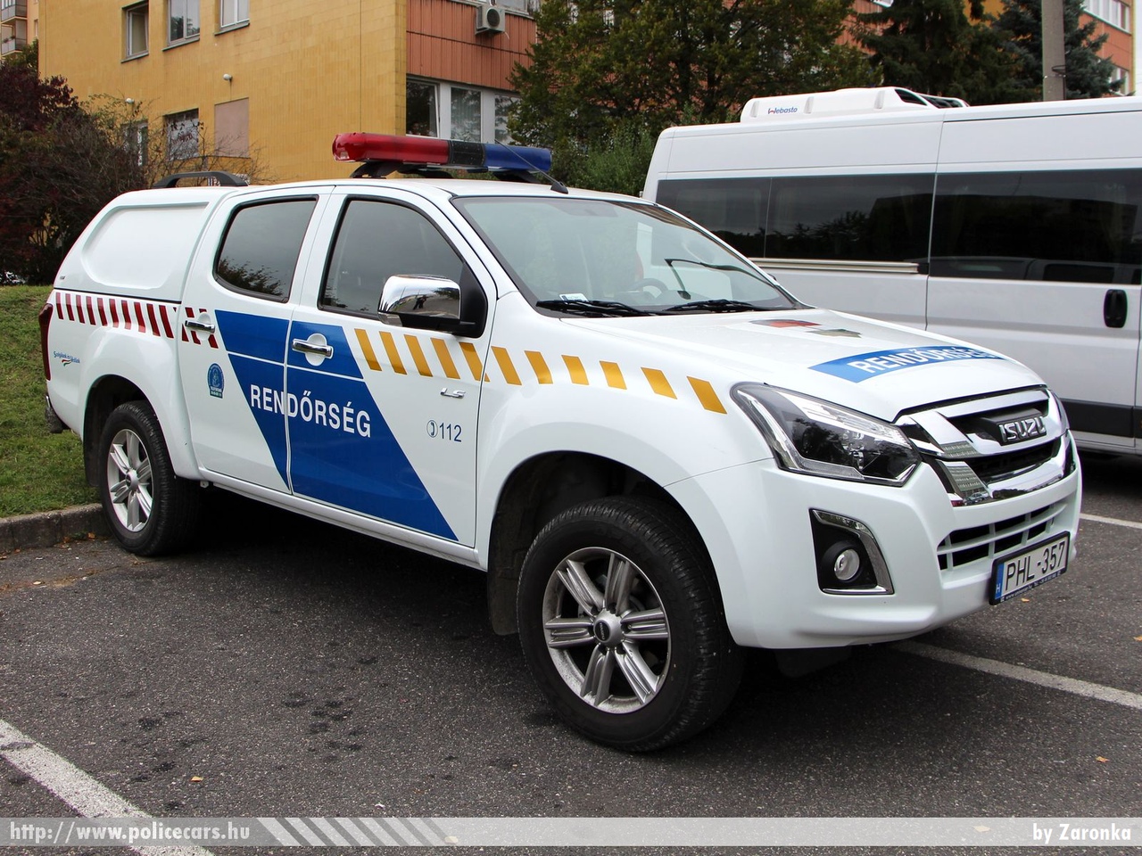 Isuzu D-Max, fotó: Zaronka
Keywords: PHL-357 magyar Magyarország rendőr rendőrautó rendőrség Hungary hungarian police policecar