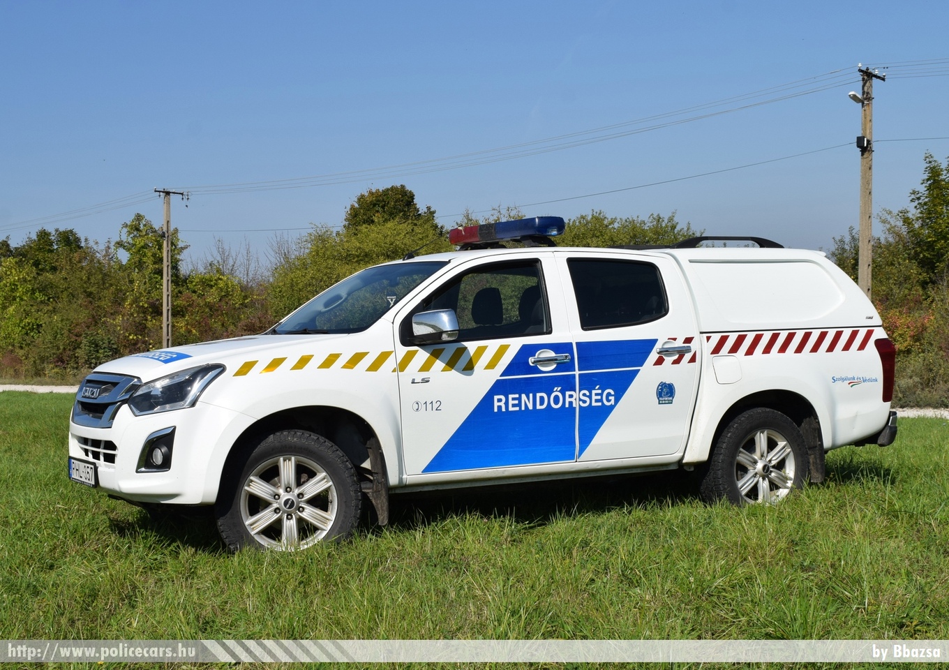 Isuzu D-Max, fotó: Bbazsa
Keywords: PHL-357 magyar Magyarország rendőr rendőrautó rendőrség Hungary hungarian police policecar