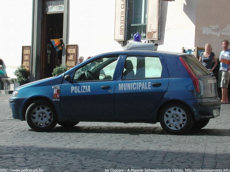 Fiat Punto, fotó: Copcars
Keywords: olasz Olaszország rendőrautó rendőrség rendőr