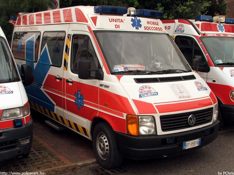 VW LT, fotó: PChris
Keywords: olasz Olaszország mentőautó mentő
