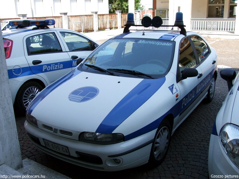 Fiat Brava, fotó: Gzozzo pictures
Keywords: olasz Olaszország rendőrautó rendőrség rendőr