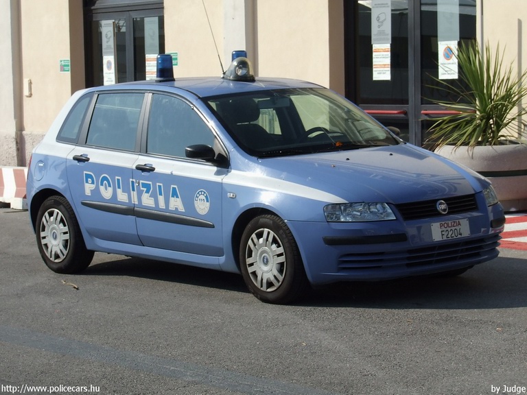 Fiat Stilo, fotó: Judge
Keywords: olasz Olaszország rendőrautó rendőrség rendőr