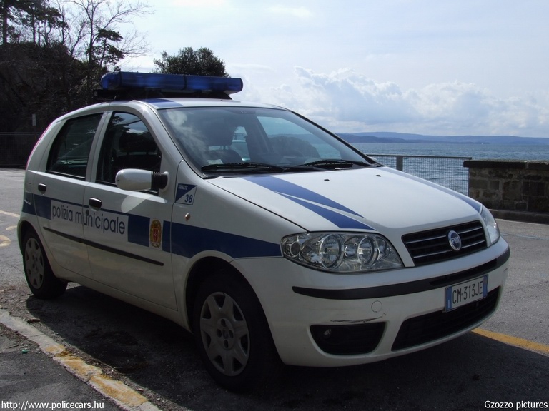 Fiat Punto, fotó: Gzozzo pictures
Keywords: olasz Olaszország rendőrautó rendőrség rendőr