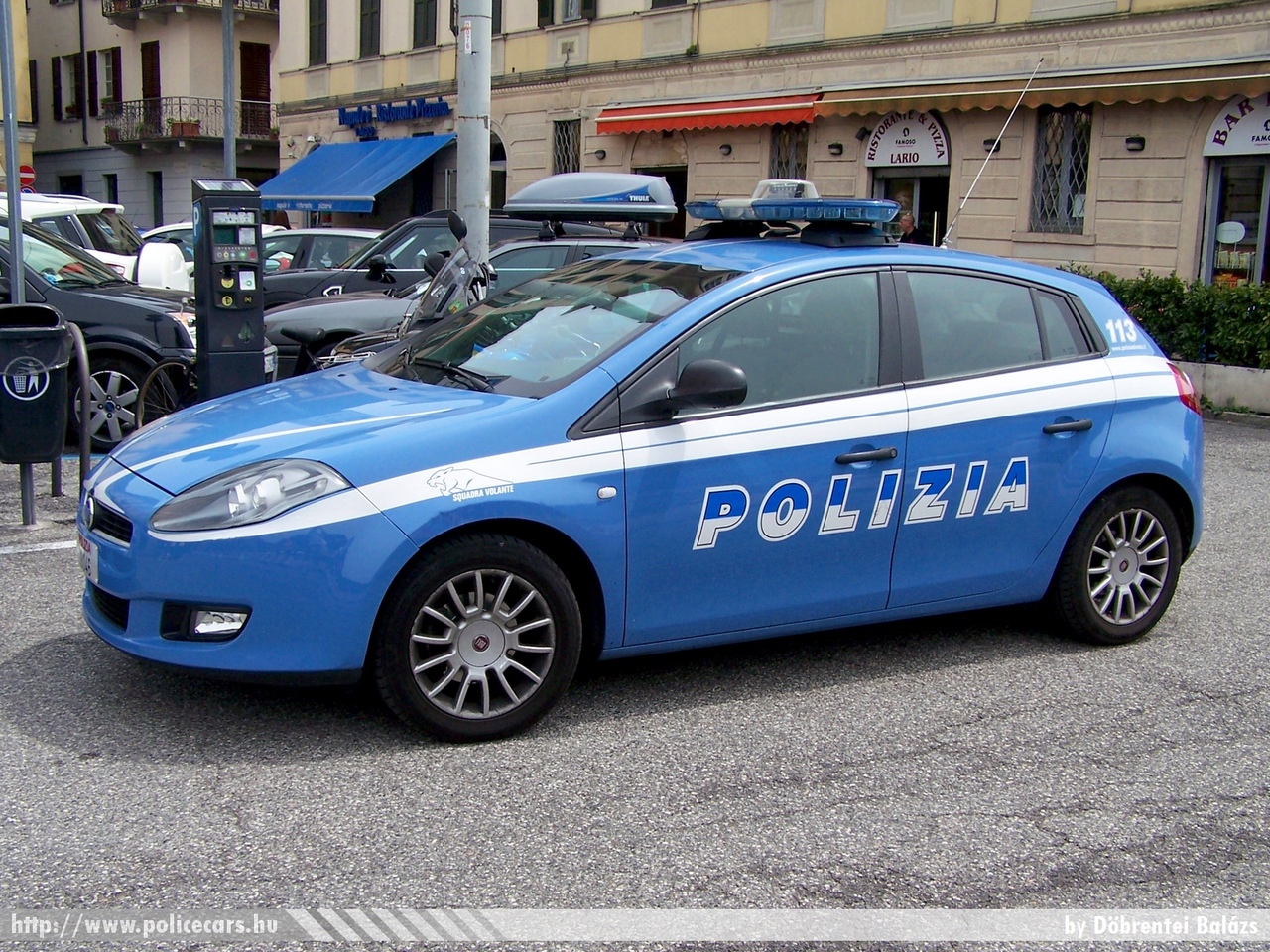 Fiat Bravo, fotó: Döbrentei Balázs
Keywords: olasz Olaszország rendőrautó rendőrség rendőr 